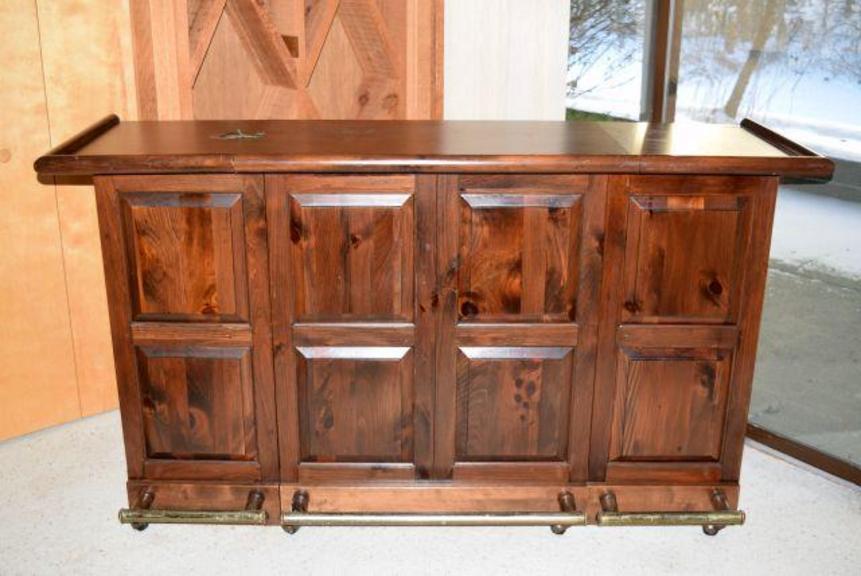 Auction Ohio | Ethan Allen Bar
