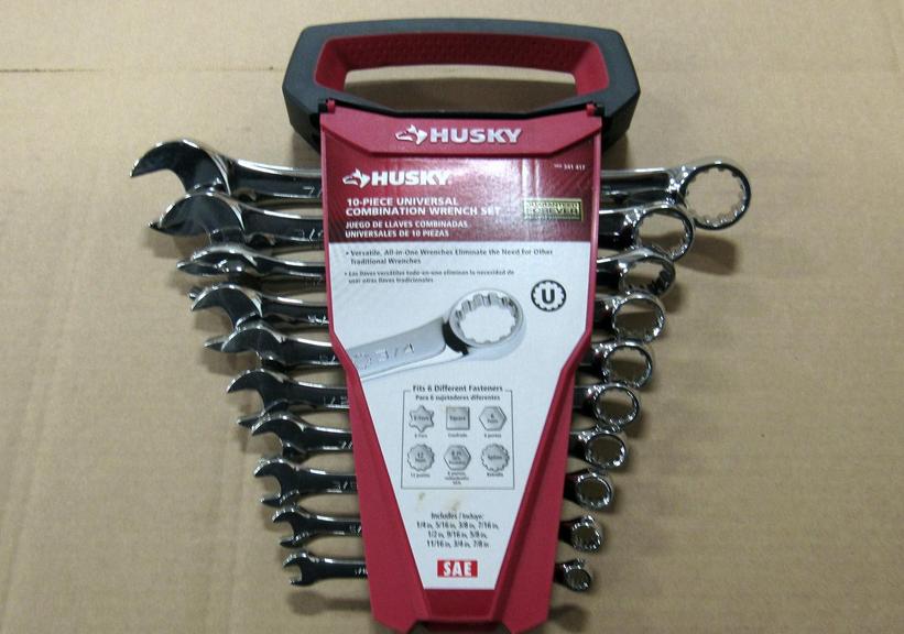 Auction Ohio Husky Wrench Set
