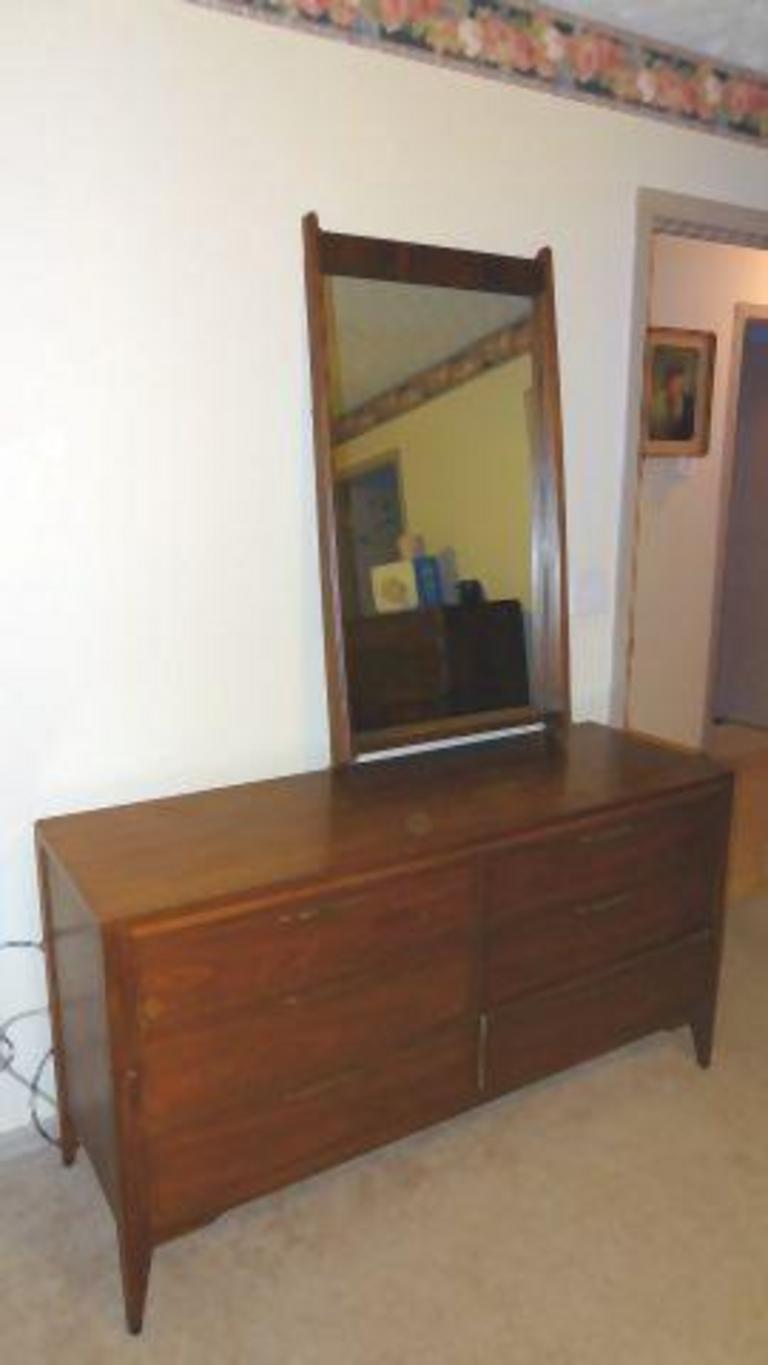 Kent coffey deals dresser