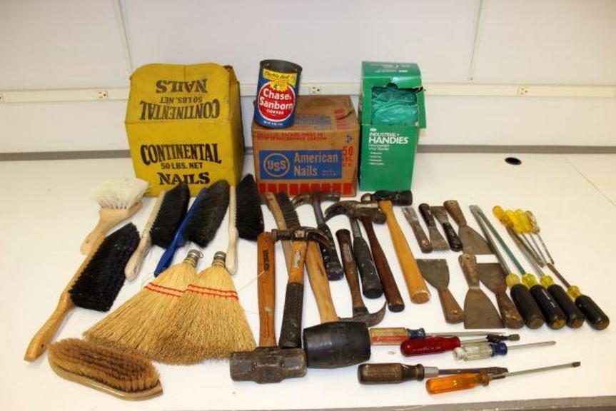 Auction Ohio Hammers, Nails, and Brushes