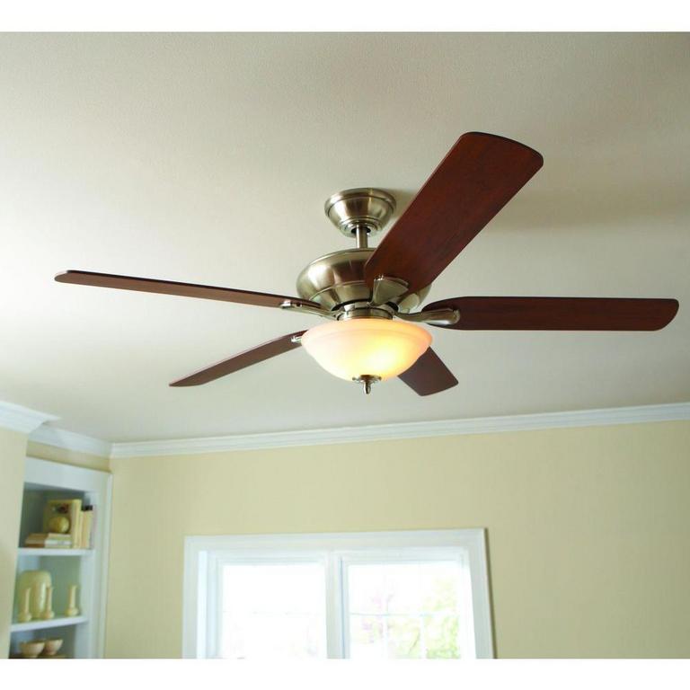 Auction Ohio 52 Hampton Bay Ceiling Fan