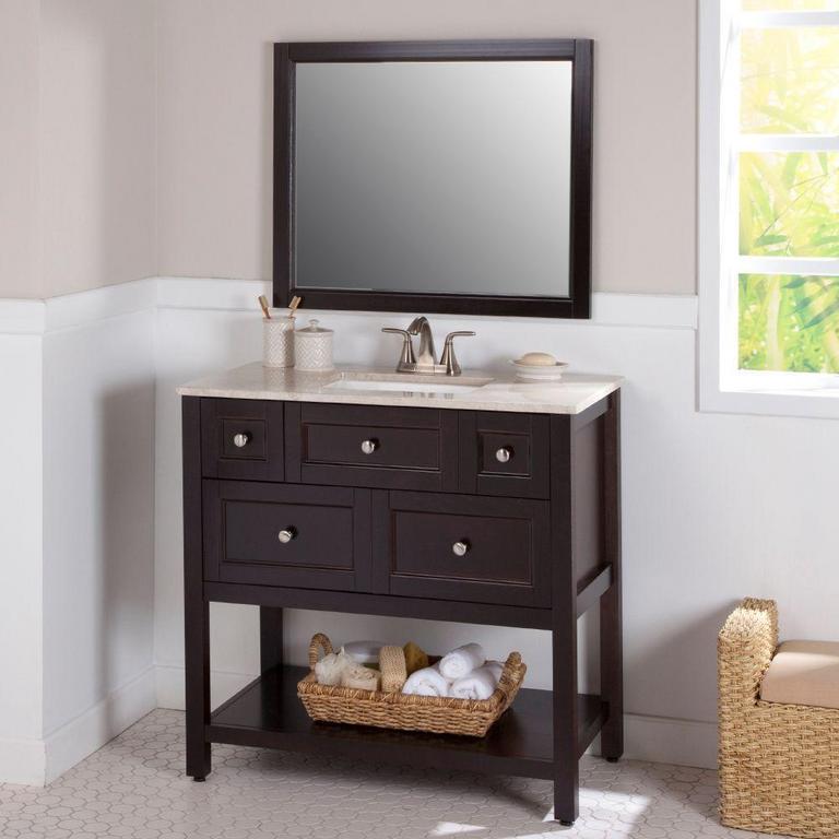 Auction Ohio GLACIER BAY VANITY COMBO