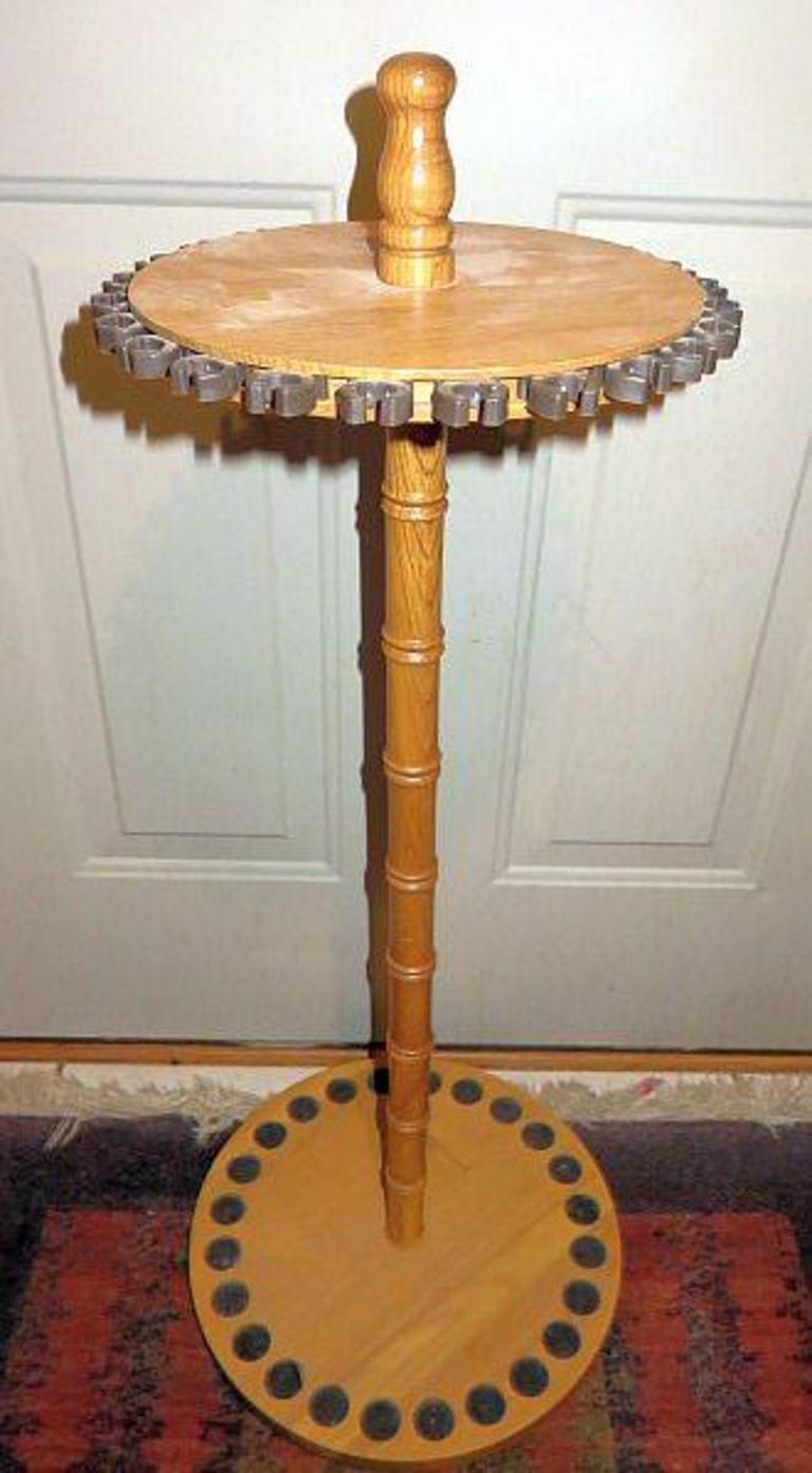 Auction Ohio Fishing Rod Holder