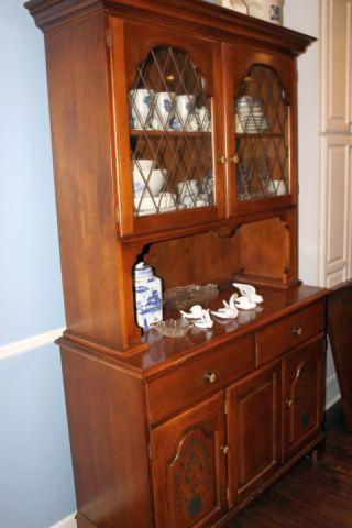 Hitchcock china deals cabinet