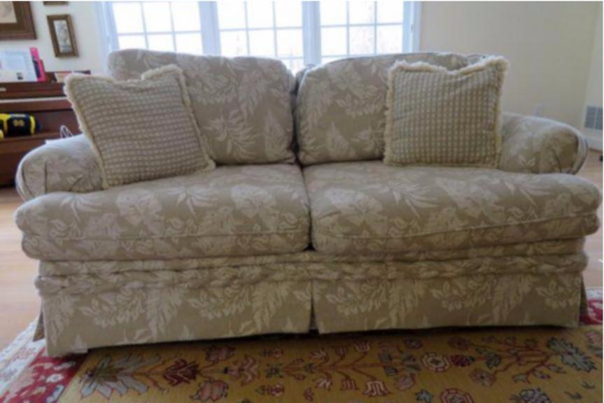 Auction Ohio | Kroehler Sofa
