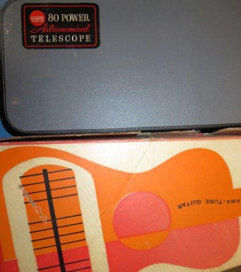 Auction Ohio Guitar & Telescope