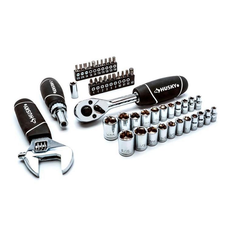 Husky stubby deals ratchet wrench set