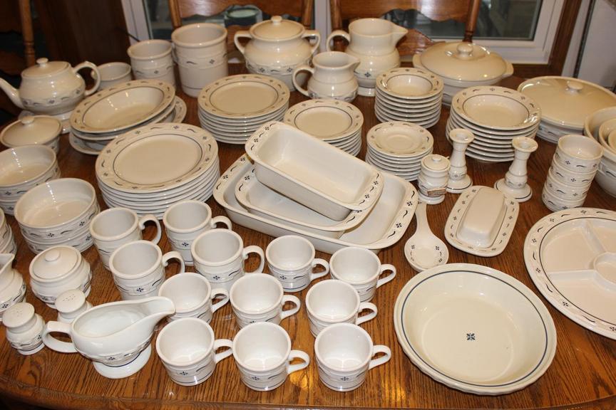 Auction Ohio Longaberger Pottery