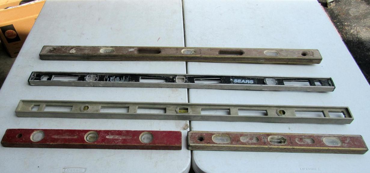 Auction Ohio Carpenters Levels