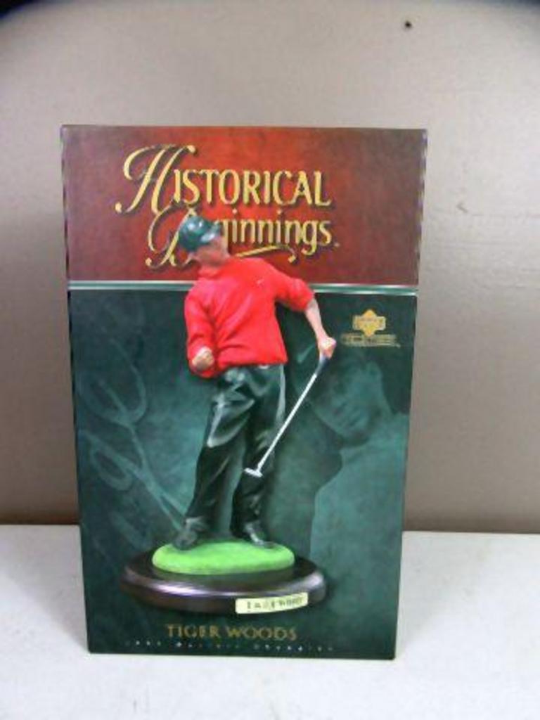 Auction Ohio Tiger Woods Statue