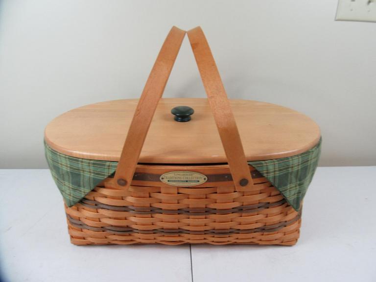Auction Ohio Longaberger Basket