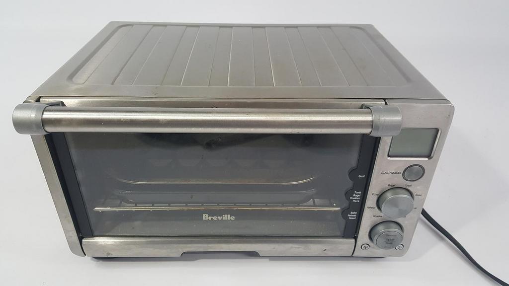 Auction Ohio BREVILLE OVEN