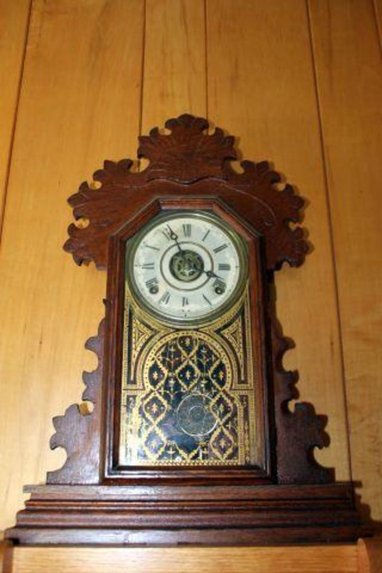 Auction Ohio Clock