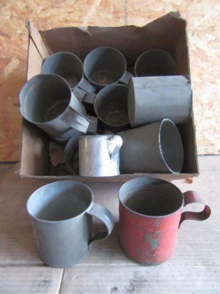 Auction Ohio Tin Cups
