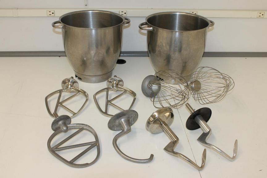 Auction Ohio Kitchen Mixer Attachments
