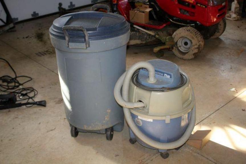 Auction Ohio SHOP VAC & TRASH CAN