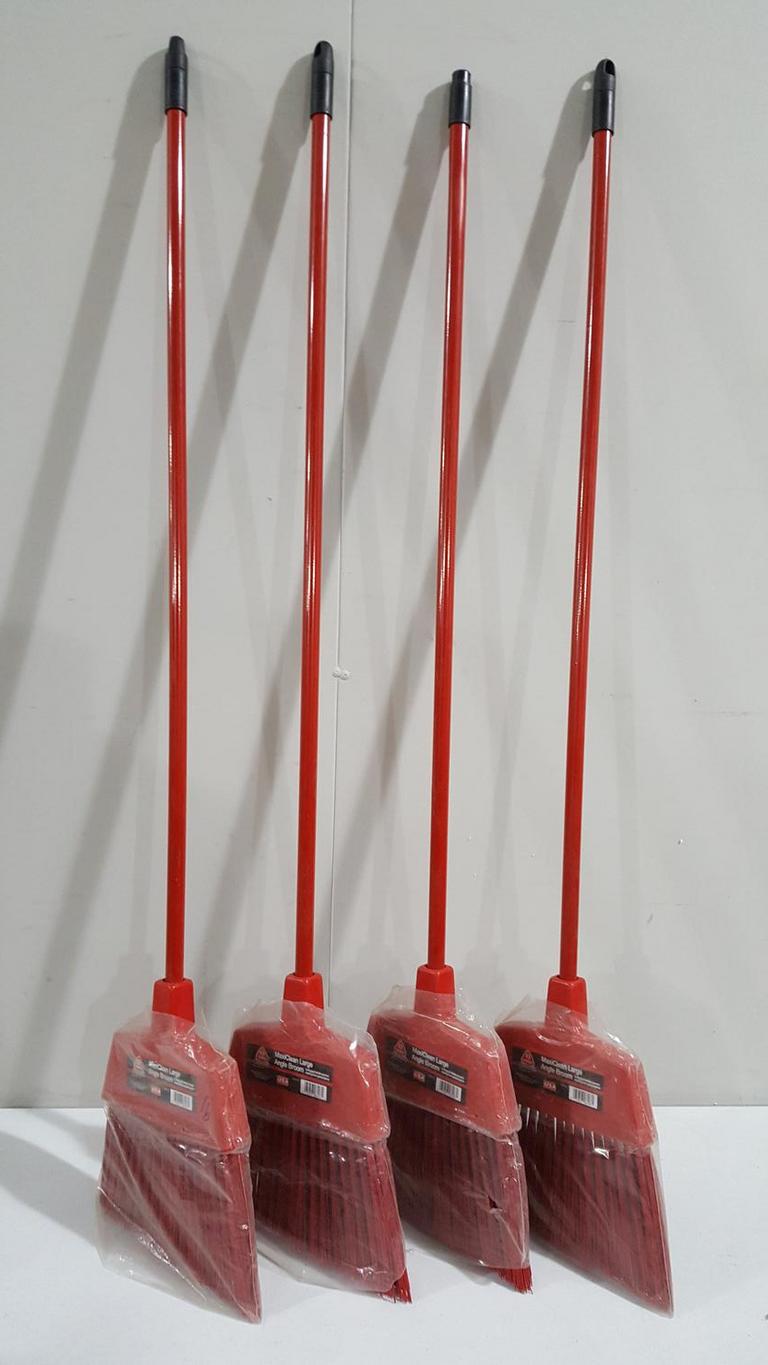 Auction Ohio BULK LOT OCEDAR BROOMS