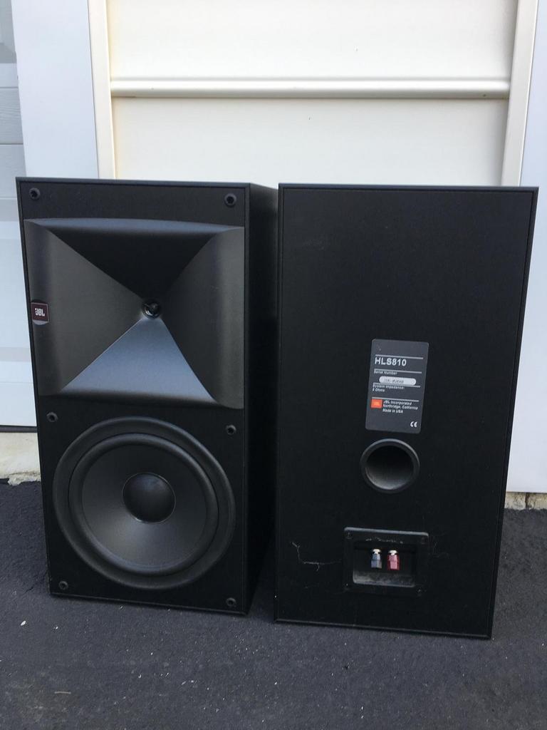 Auction Ohio JBL Speakers HLS810