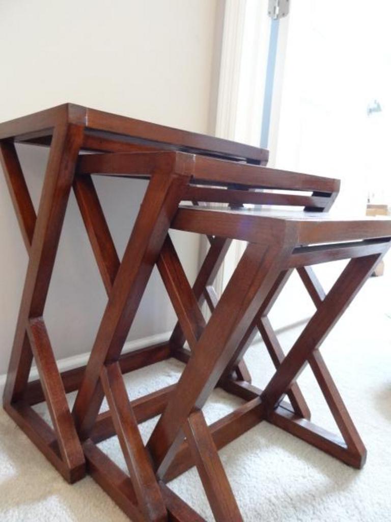 Auction Ohio Pier One Nesting Tables
