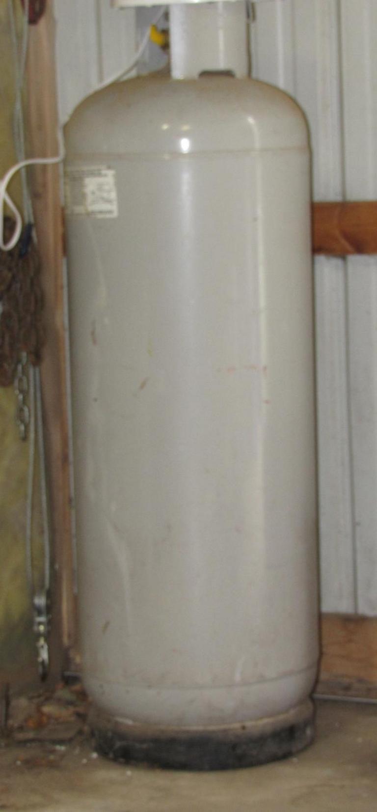 Auction Ohio LP Propane Tank