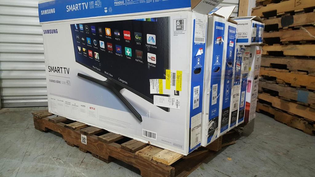 Auction Ohio BULK LOT 32, 40 IN TVs