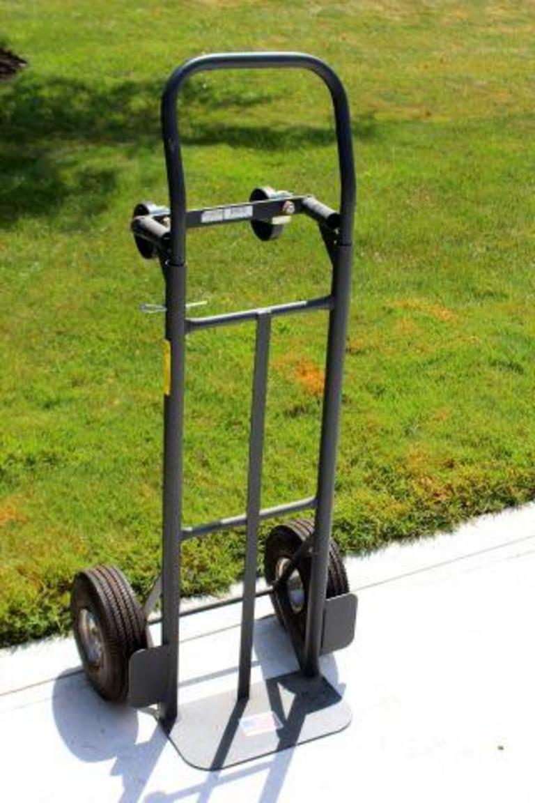 Auction Ohio | Metal Two Wheel Dolly