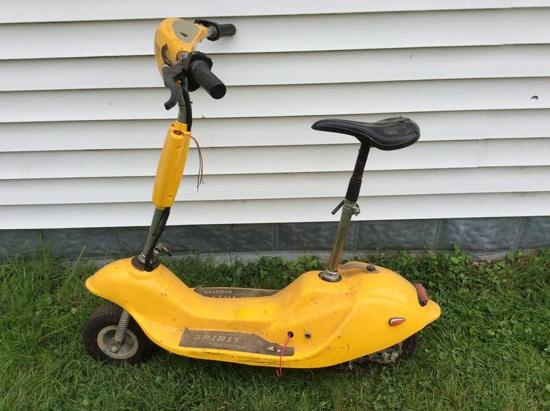 Auction Ohio Spirit Scooter