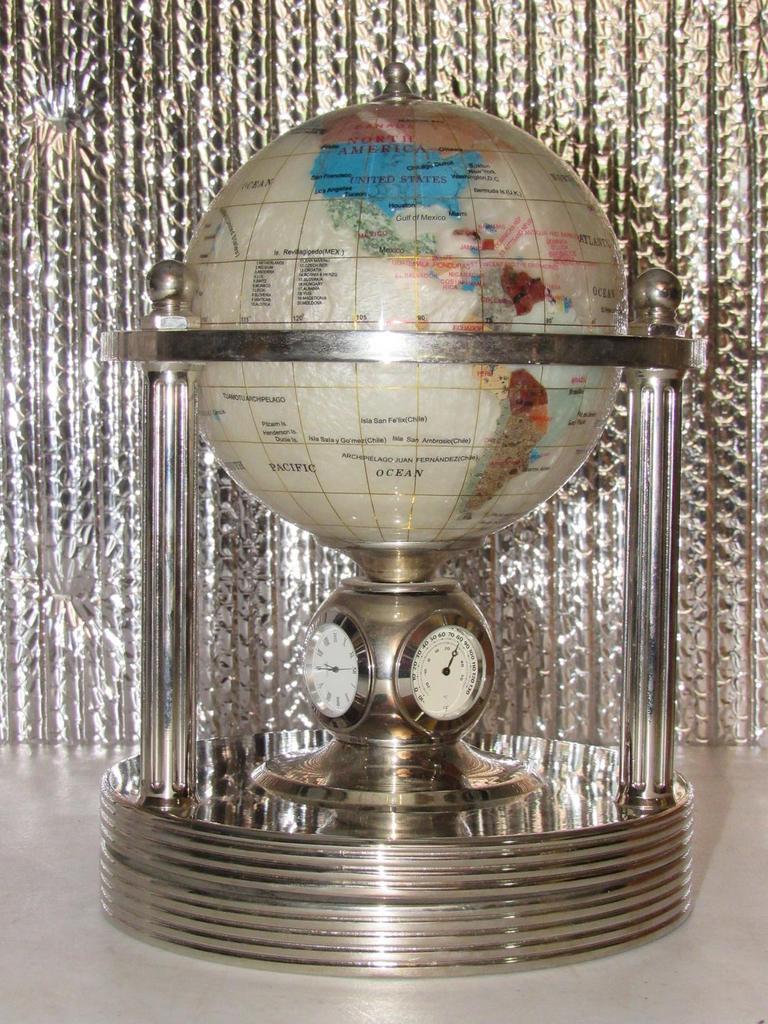 Auction Ohio Unique World Globe