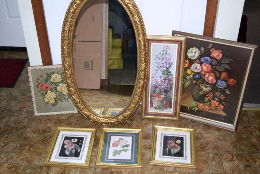 Auction Ohio | Wall Art Grouping