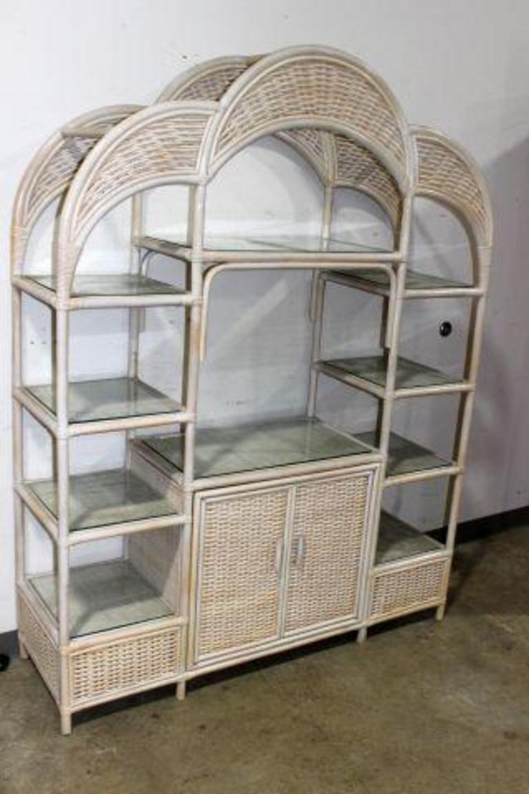 Auction Ohio Wicker Display