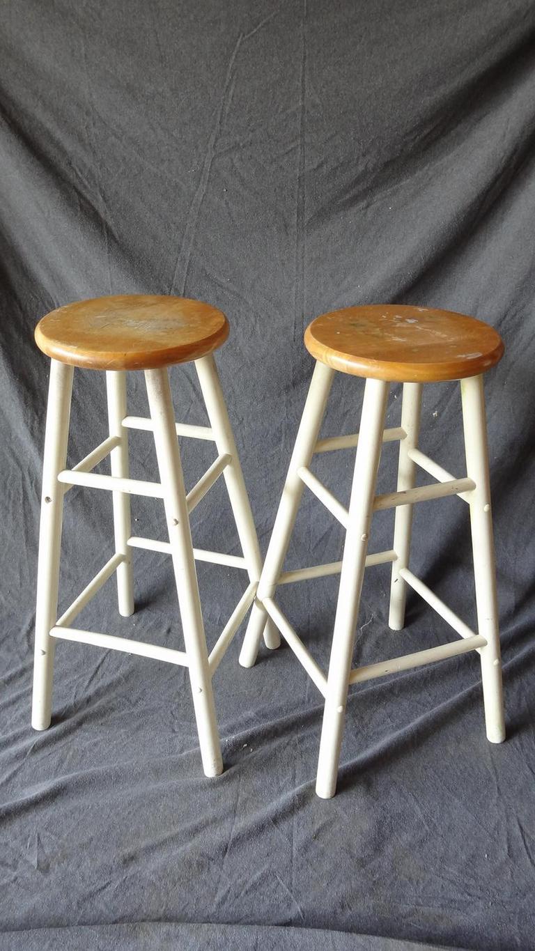 Auction Ohio Bar Stools