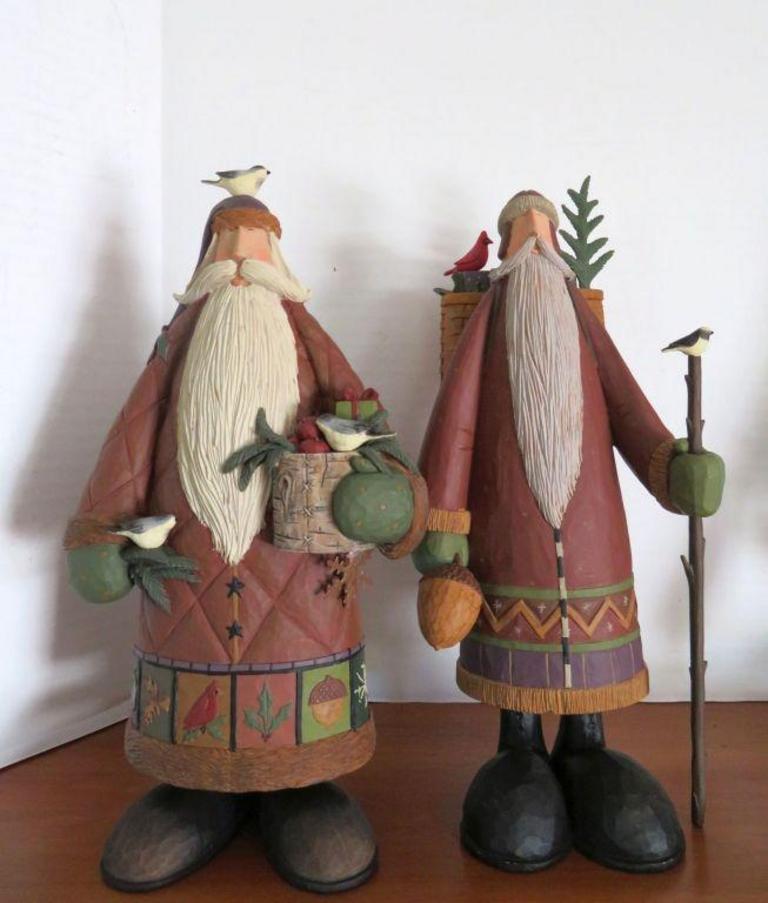 Auction Ohio WilliRaye Santa Figures