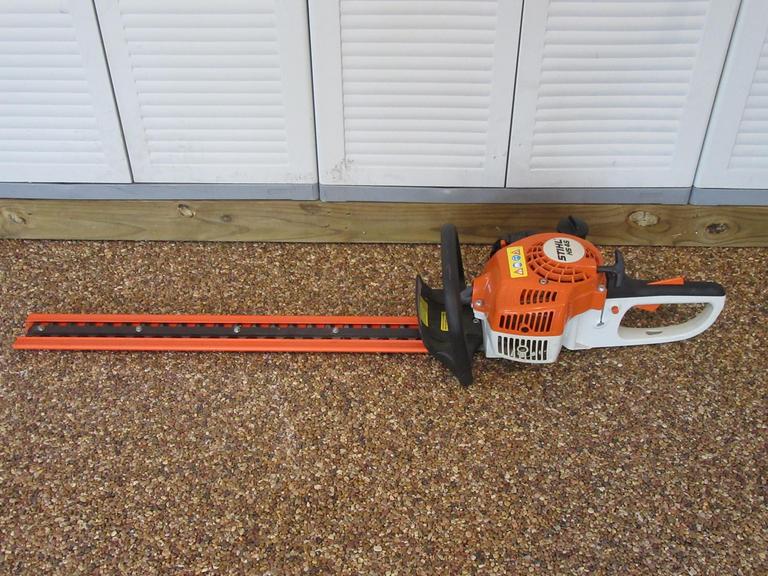 Auction Ohio Stihl Gas Hedge Trimmer