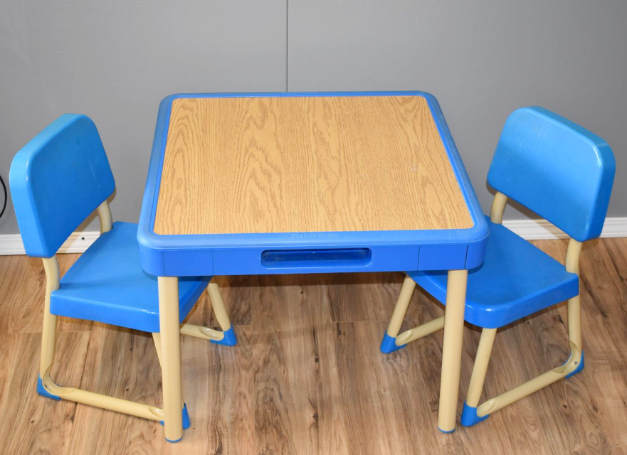 Vintage fisher price table and chairs new arrivals