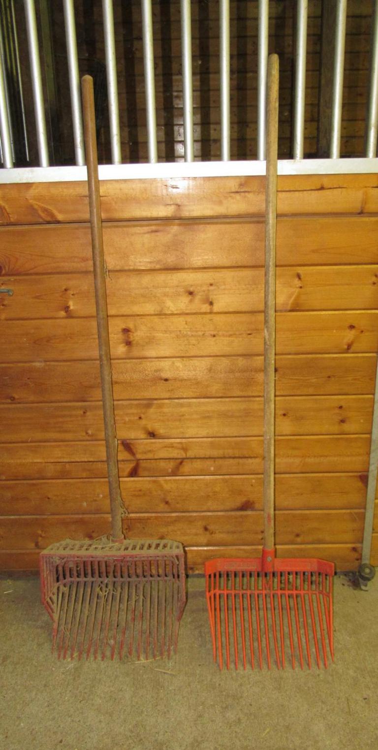 Auction Ohio Horse Stall Rakes