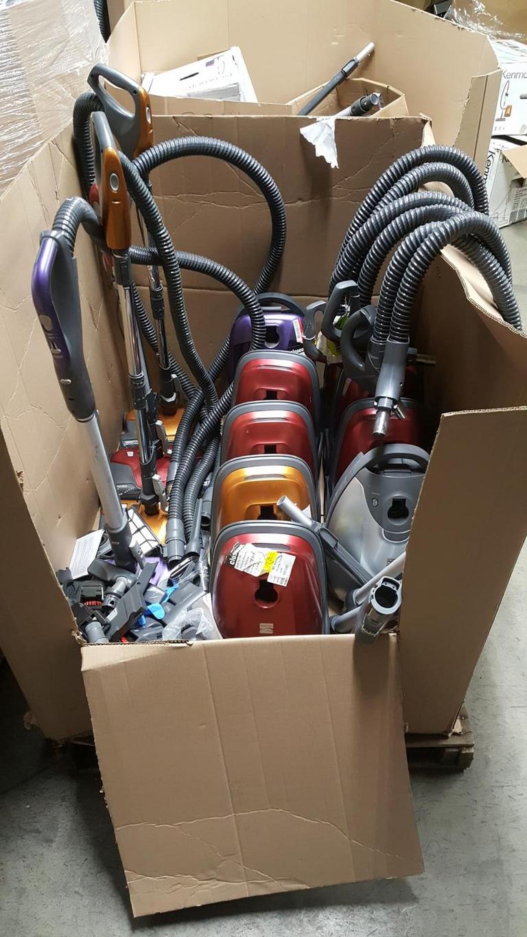 Auction Ohio BULK LOT VACUUMS
