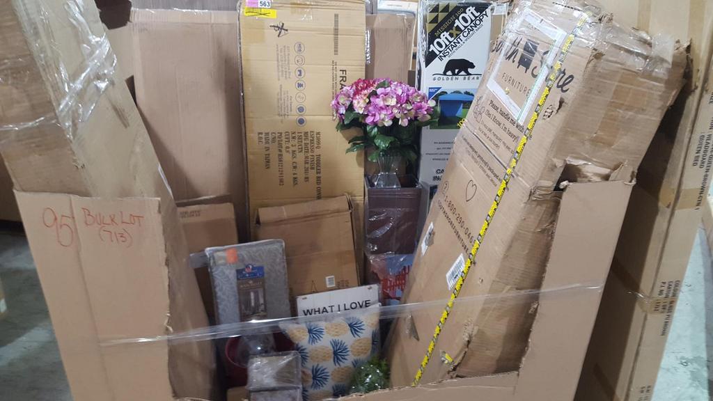 LOT OF HOME ITEMS