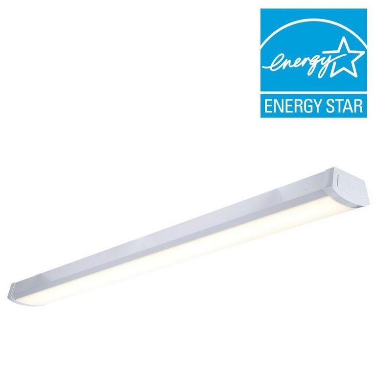 LITHONIA 4FT LED LIGHT