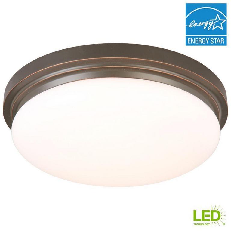 HAMPTON BAY FLUSH MOUNT LIGHT
