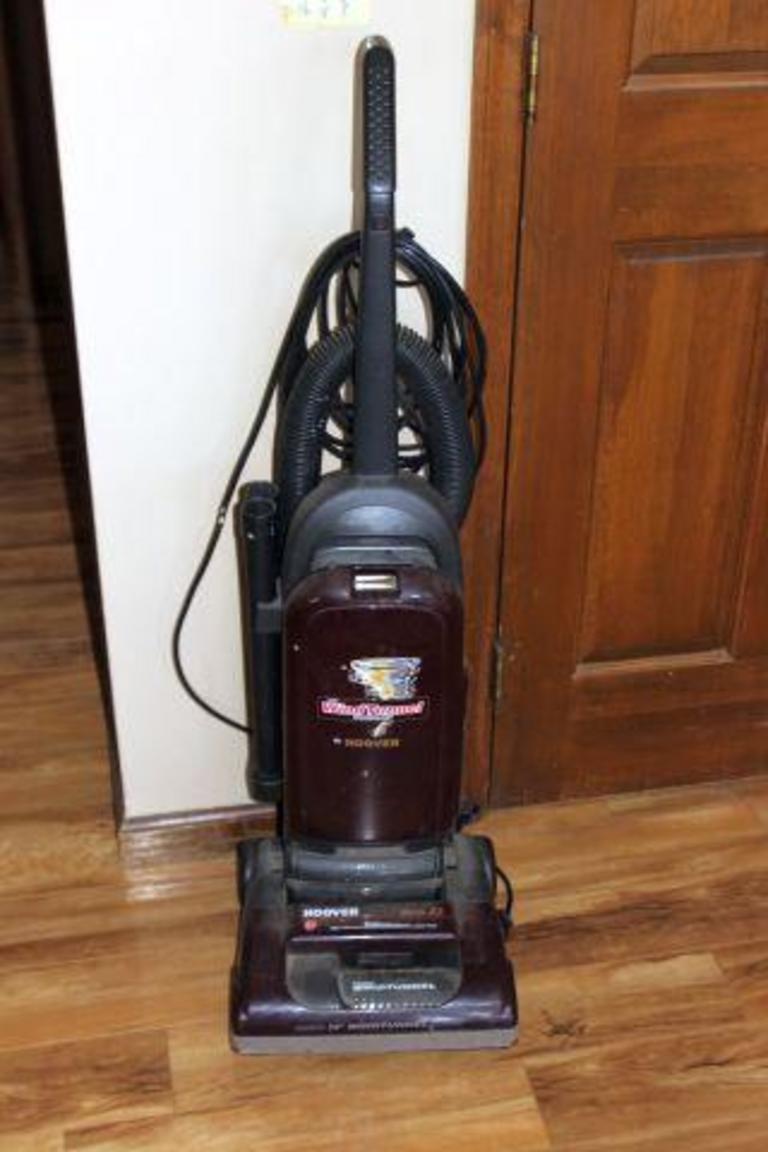 Hoover wind 2024 tunnel vacuums