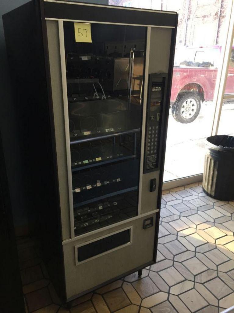Auction Ohio Vending Machine