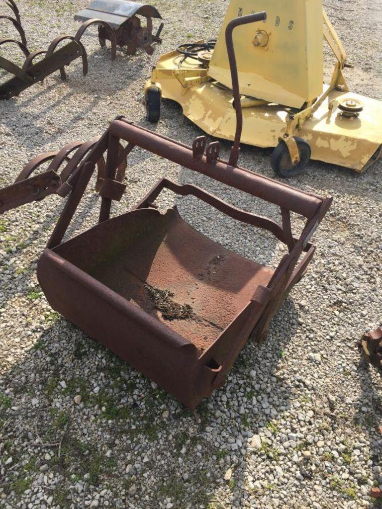 Auction Ohio Dearborn Pond Scoop