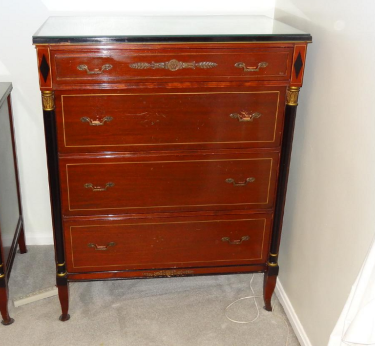 Auction Ohio Northern Furniture Co. Chest
