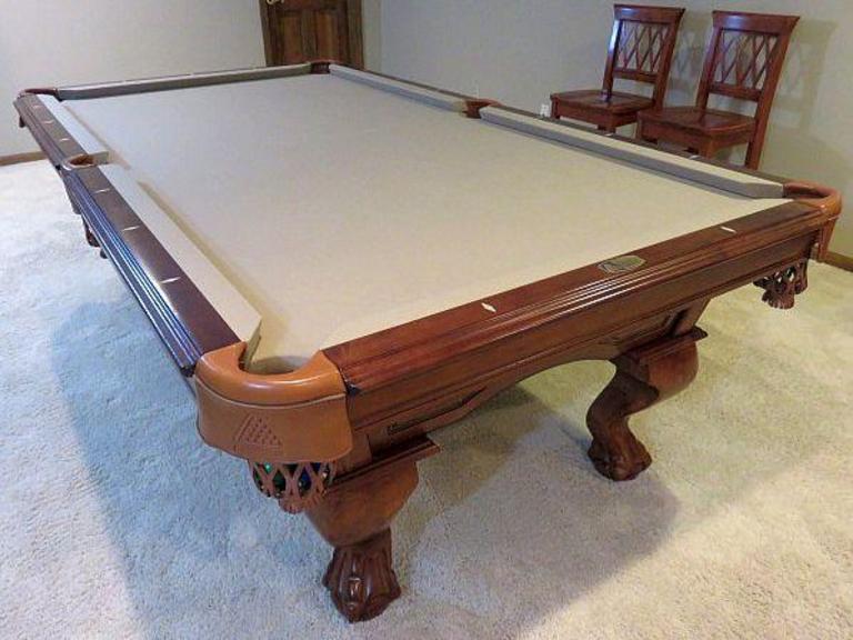 Auction Ohio Legacy Billiards Table