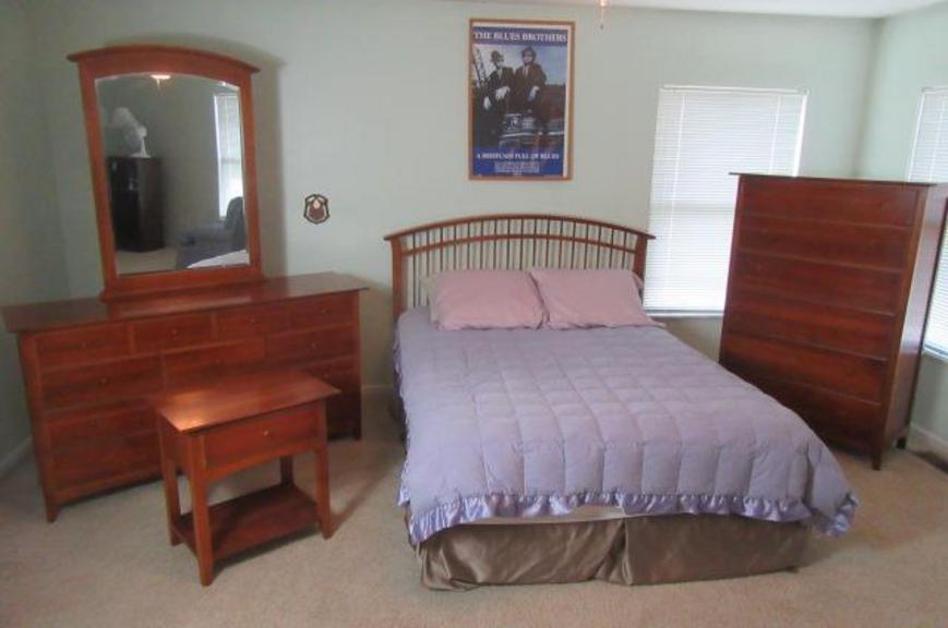 Auction Ohio Thomasville Bedroom Set