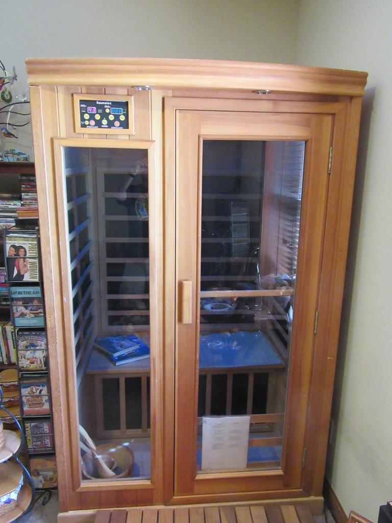 Auction Ohio Infrared Sauna