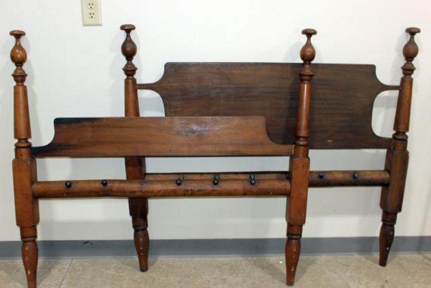 Auction Ohio Antique Rope Bed Frame