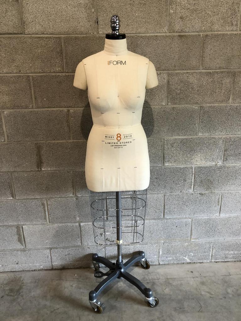 Auction Ohio Alva Form by Alvanon Body Torso Dress Form