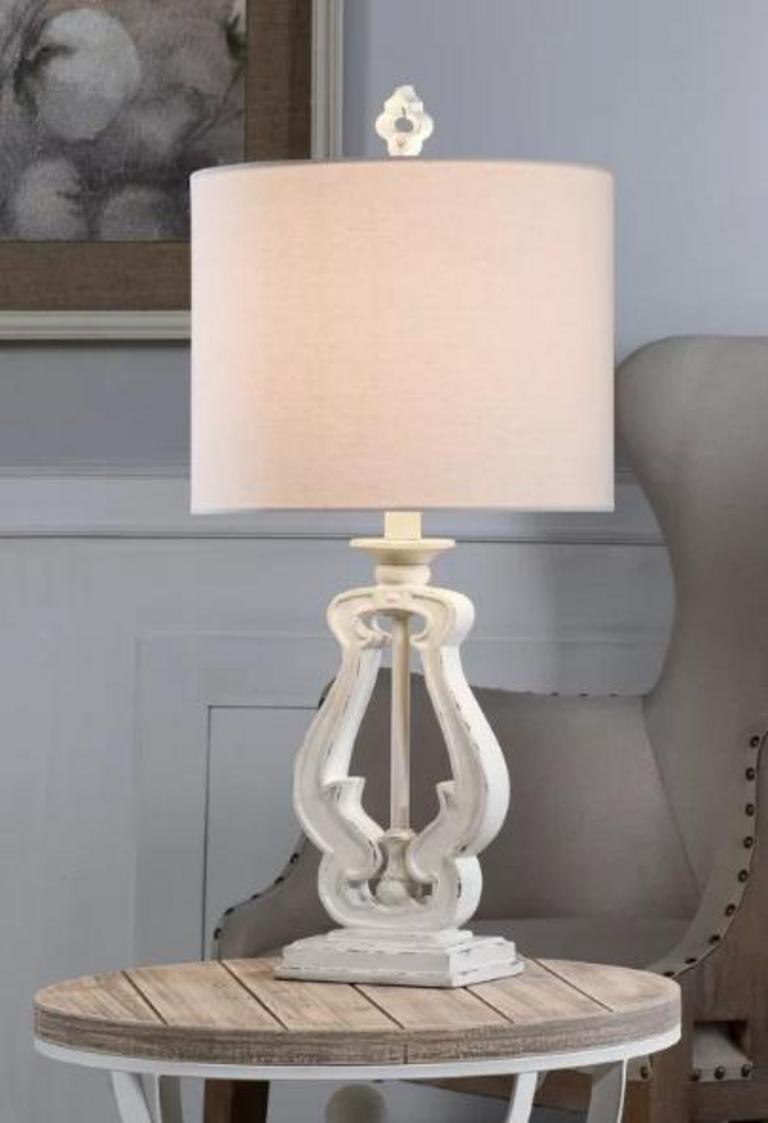 2 TABLE LAMPS