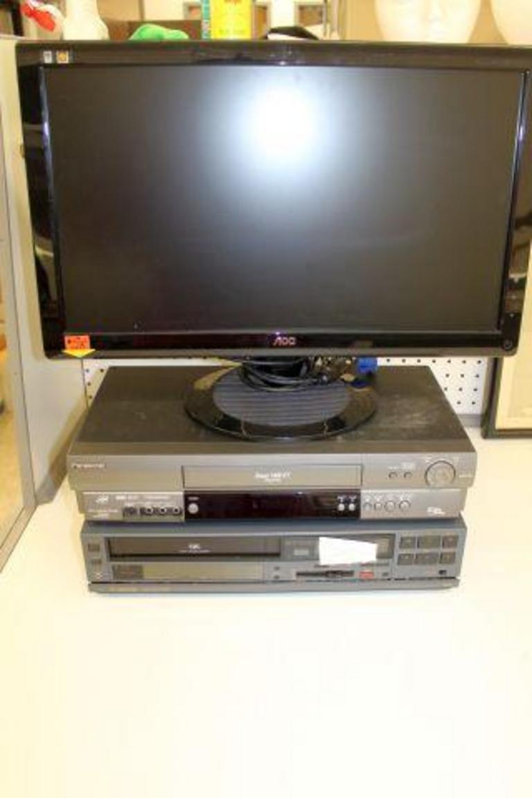 Monitor & VHS Players